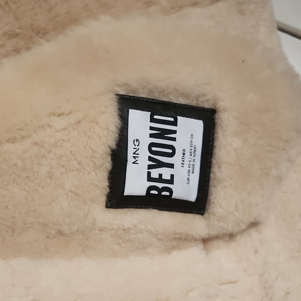 Mango Beyon Shearling-Lined Coat Leather Jacket - image 6